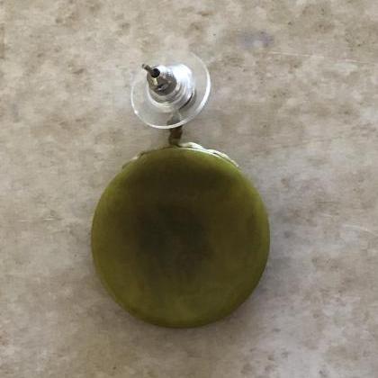 Olive Green Neck and Earrings,Round..