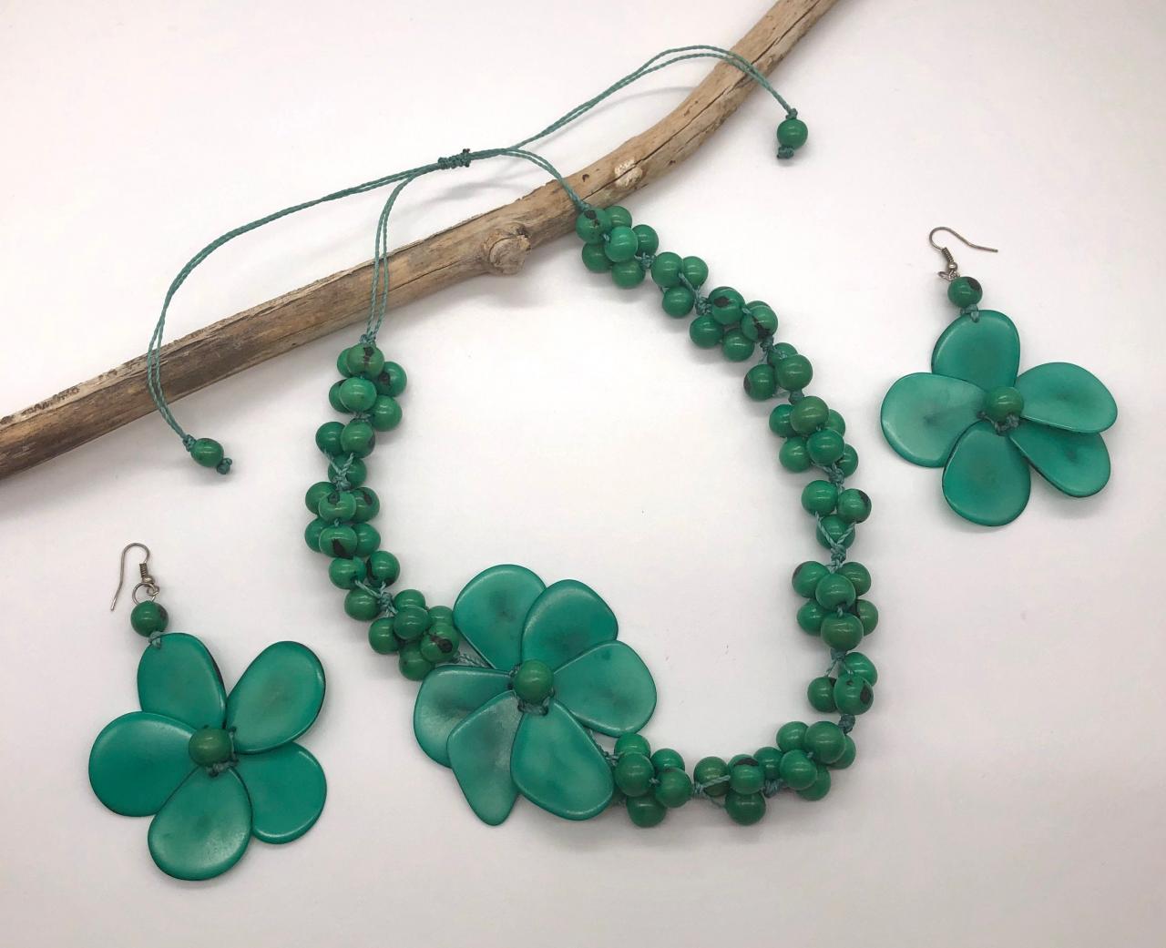 Jade Green Tagua Necklace And Earrings, Statement Necklace, Summer Necklace, Vegan Necklace, Beach Necklace, Flower Necklace, Exotic Neck