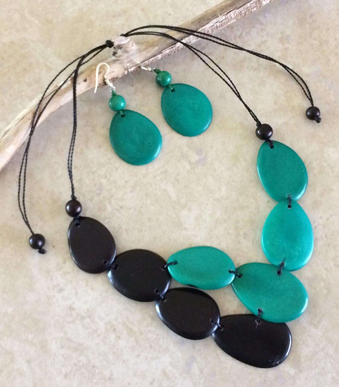 Bicolor Tagua Nut Statement Necklace and Earrings Set, Black Necklace, Jade Necklace, Two Strand Necklace, Two Layer Necklace, Chunky Neck