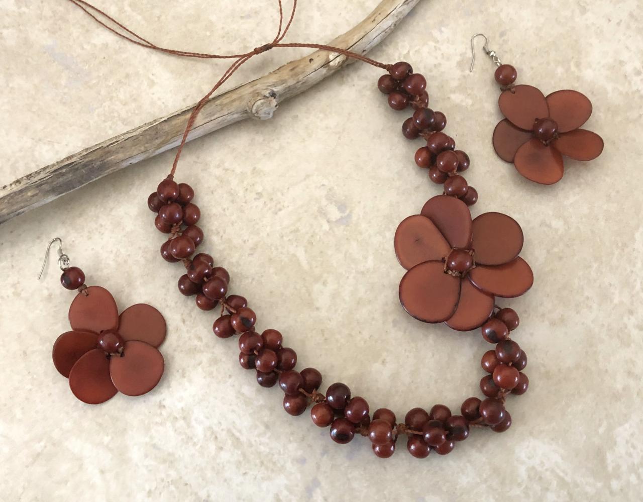 Brown Tagua Nut Necklace And Earrings, Acai Seeds Necklace, Statement Necklace, Summer Necklace, Vegan Necklace, Beach Necklace, Flower Neck