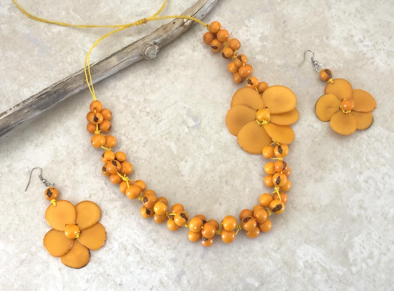 Amber Tagua Necklace And Earrings, Acai Seeds Necklace, Statement Necklace, Summer Necklace, Vegan Necklace, Beach Necklace, Flower Neck,